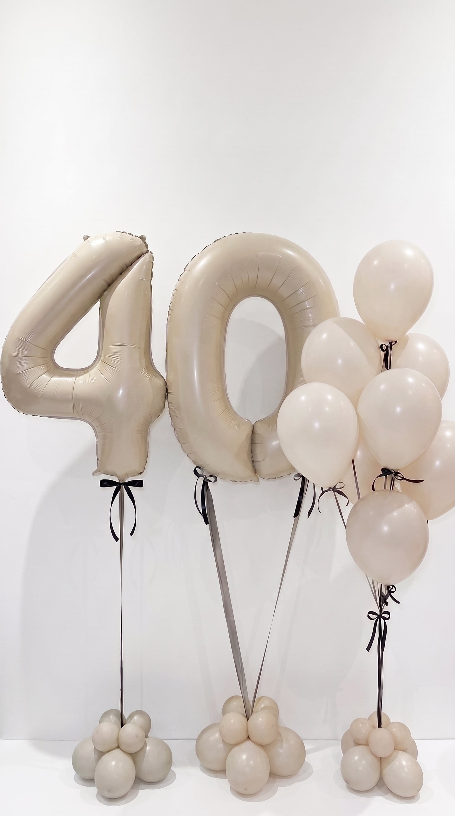 Number Balloon & Helium Balloons Bouquet | Sand White